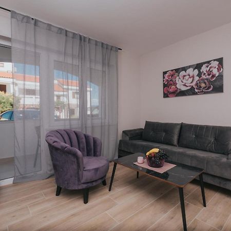 Apartments Virgine Maria I バスカ エクステリア 写真