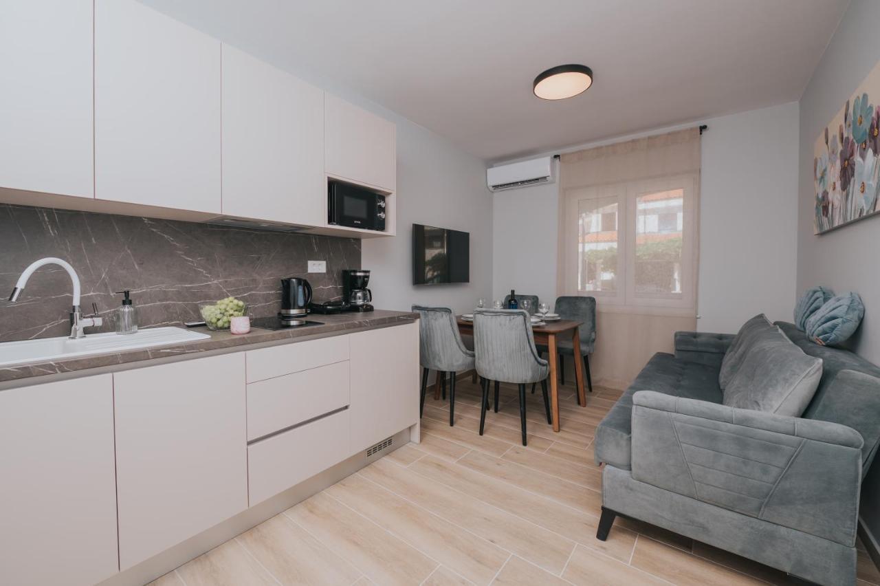 Apartments Virgine Maria I バスカ エクステリア 写真