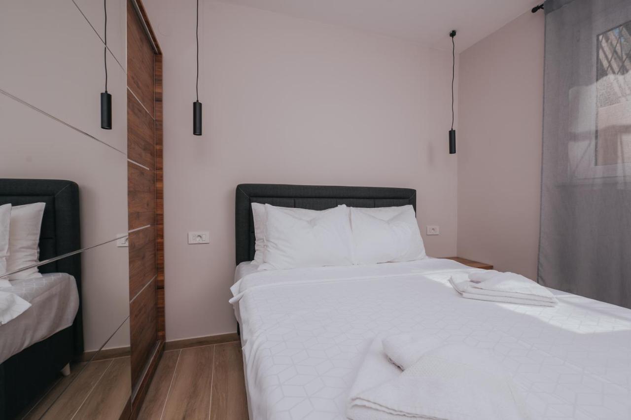 Apartments Virgine Maria I バスカ エクステリア 写真