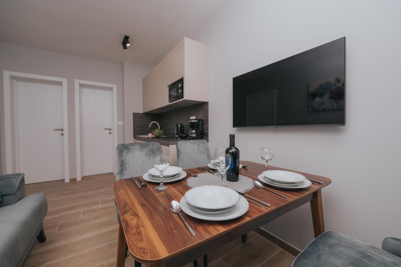 Apartments Virgine Maria I バスカ エクステリア 写真