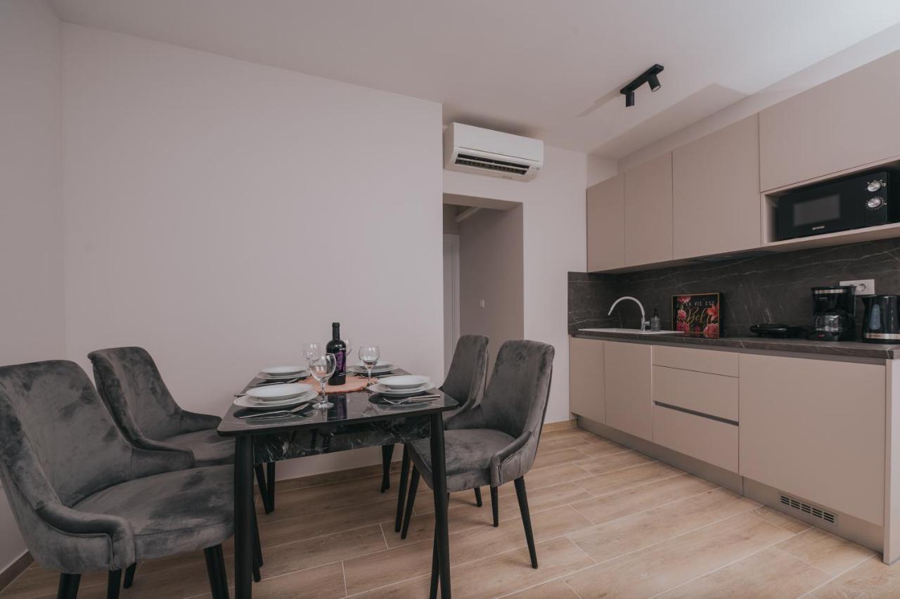 Apartments Virgine Maria I バスカ エクステリア 写真