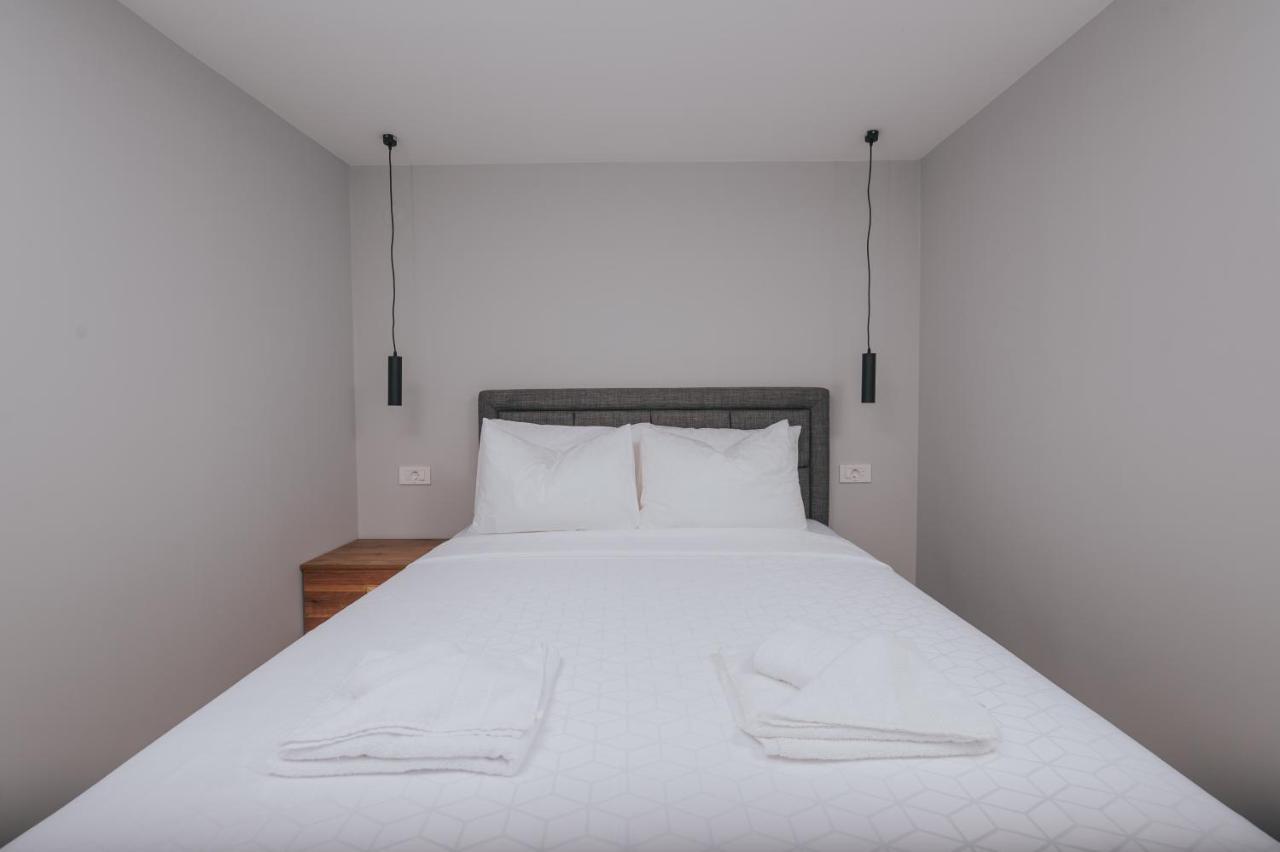 Apartments Virgine Maria I バスカ エクステリア 写真