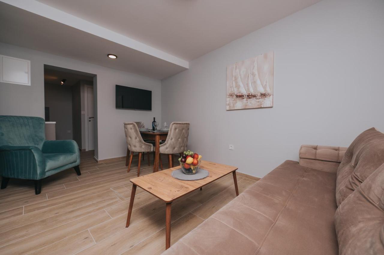 Apartments Virgine Maria I バスカ エクステリア 写真